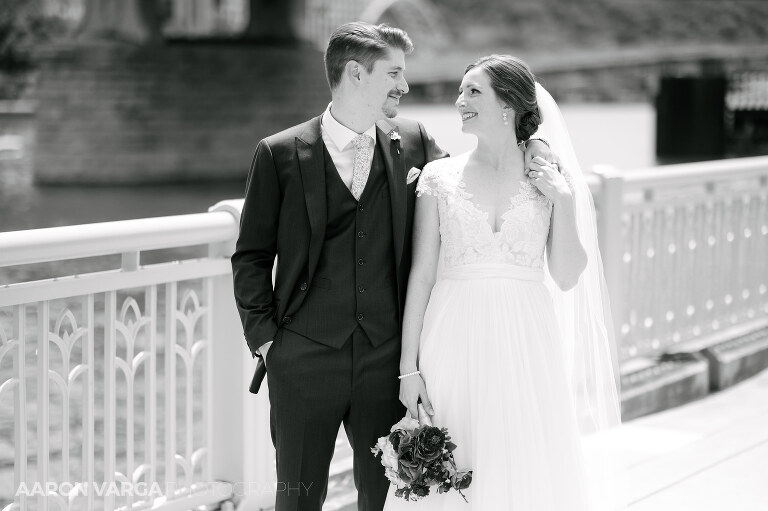 15 National Aviary Wedding Pittsburgh(pp w768 h511) - Hannah + PJ | National Aviary Wedding Photos