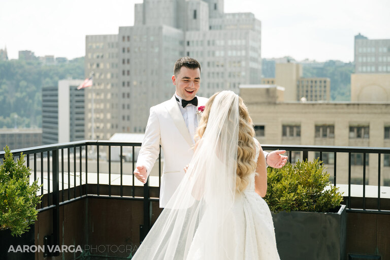 19 Renaissance Hotel Pittsburgh Pink Wedding(pp w768 h512) - Alex + Ben | Renaissance Pittsburgh Hotel Wedding Photos